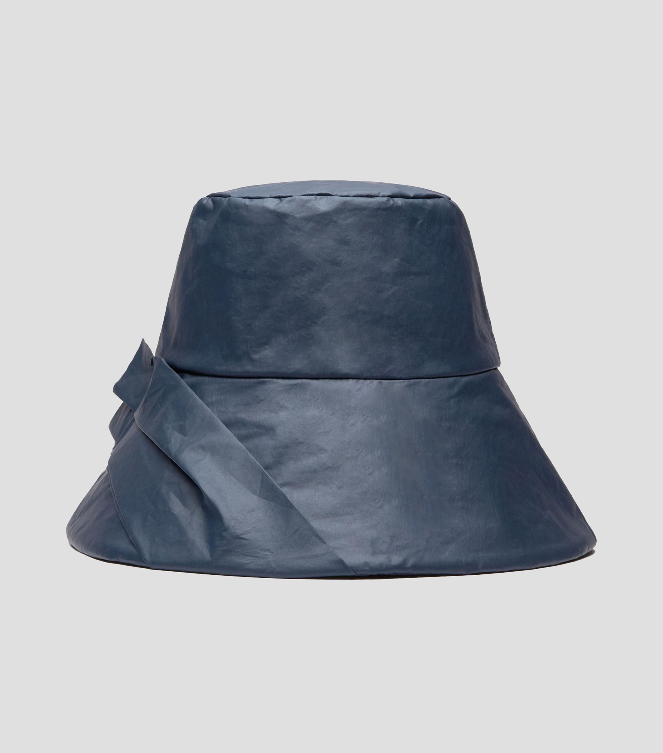 Gorro bucket con pliegues liso Mujer